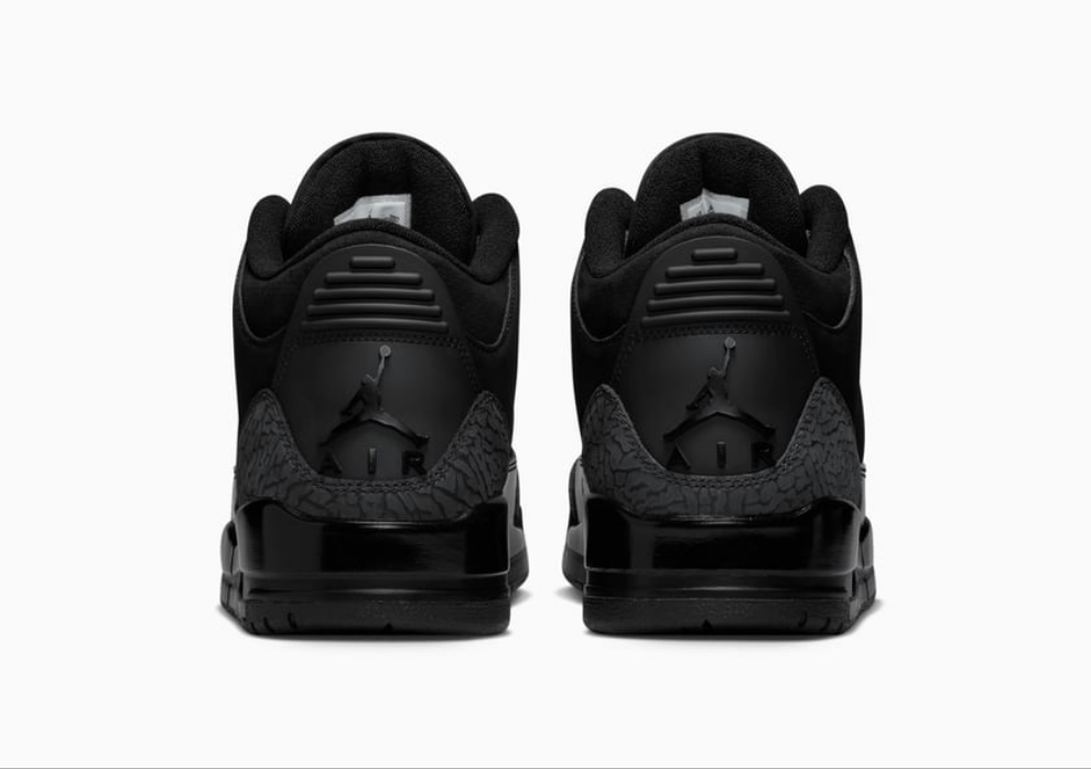 Air Jordan 3 Retro "Black Cat"