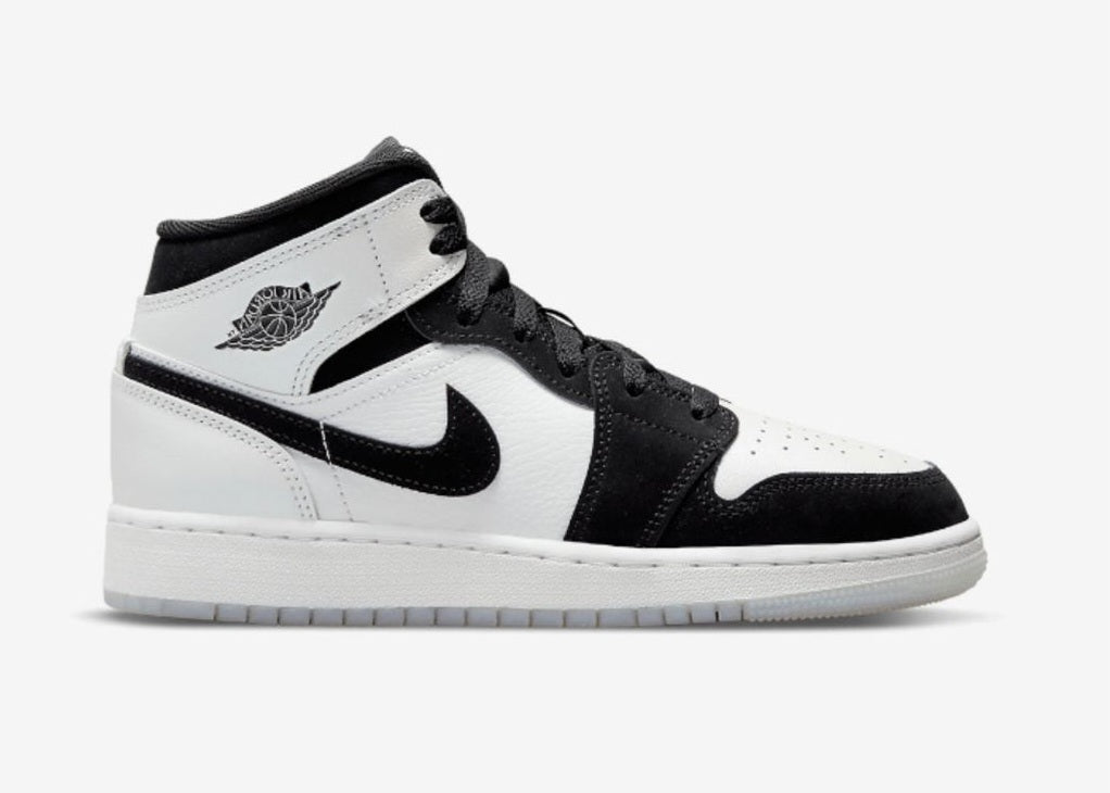 Air Jordan 1 Mid "Diamond Shorts"