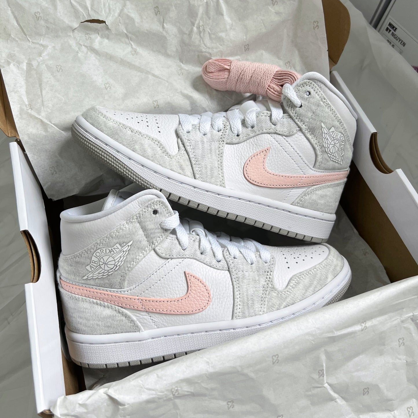 Air Jordan 1 Mid SE Light Iron Ore