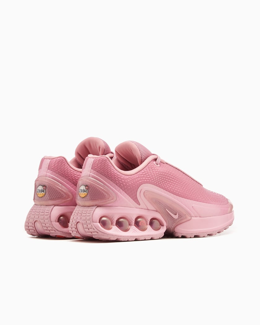 Nike Air Max DN Pink