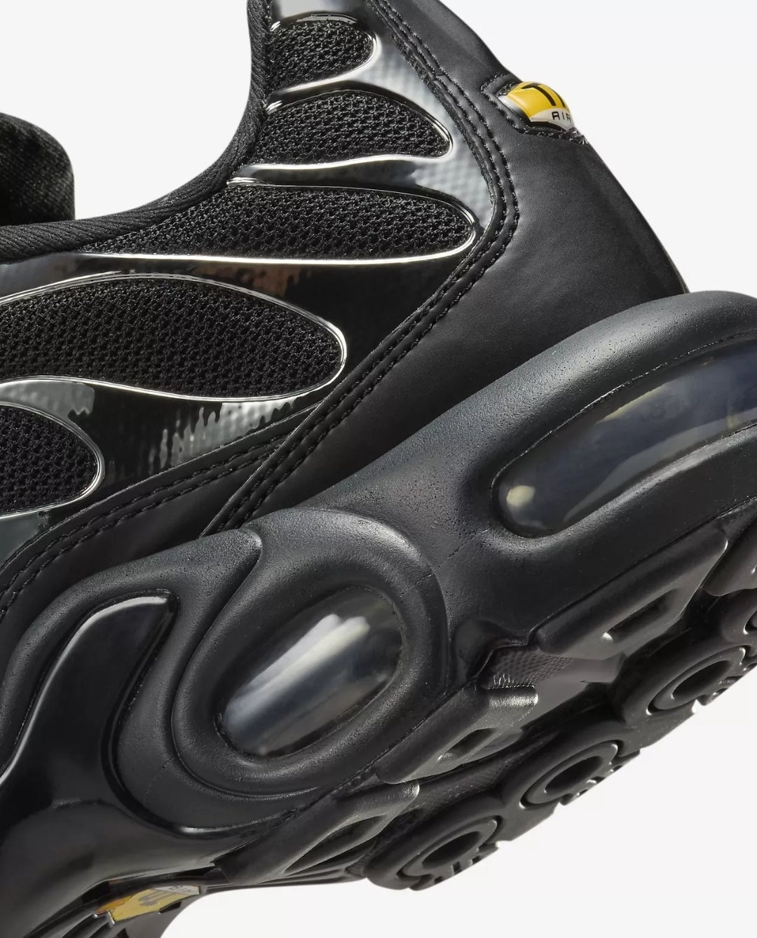 Nike Air Max Plus TN Μαύρο Μεταλλικό Ασημί