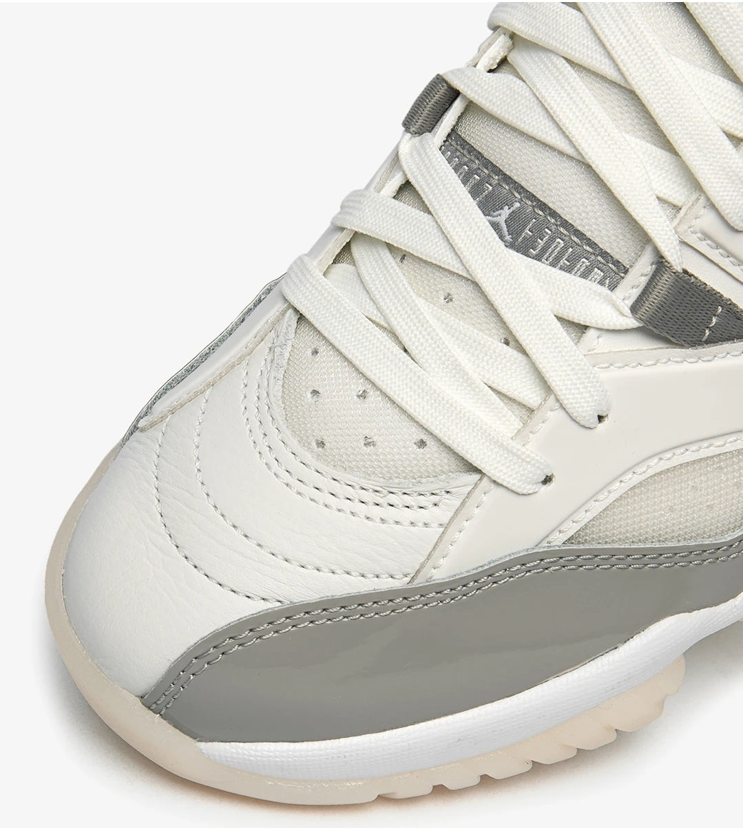 Jordan Women's Jumpman Two Trey