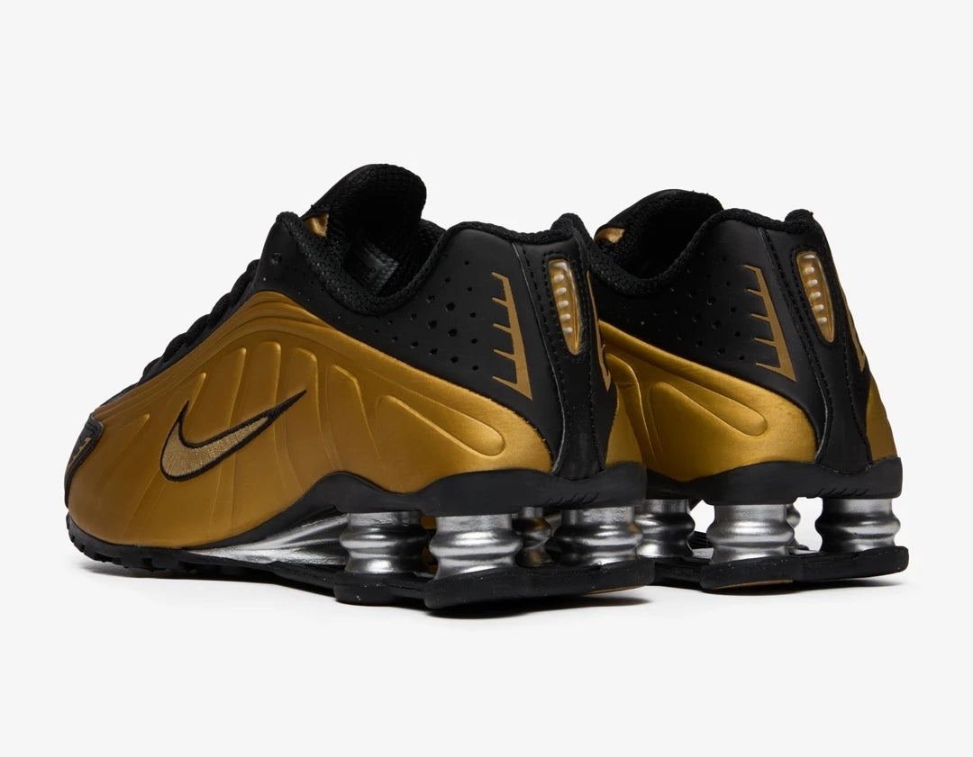 Nike Shox R4 Χρυσό/Μαύρο