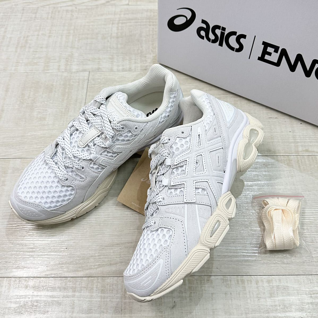 ASICS x Ennoy Gel-Nimbus