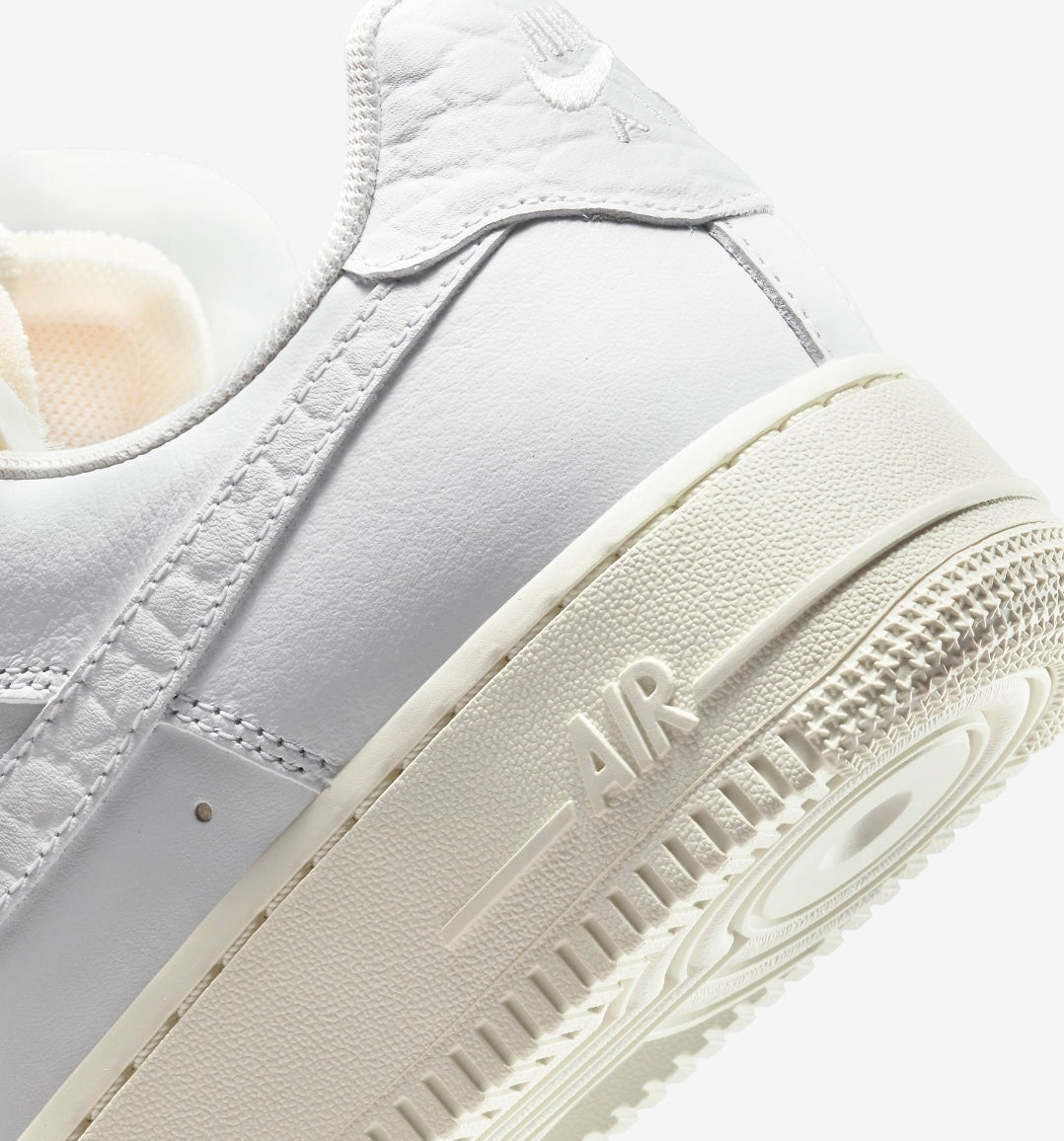 Nike Air Force 1 Bling "Sea Glass"