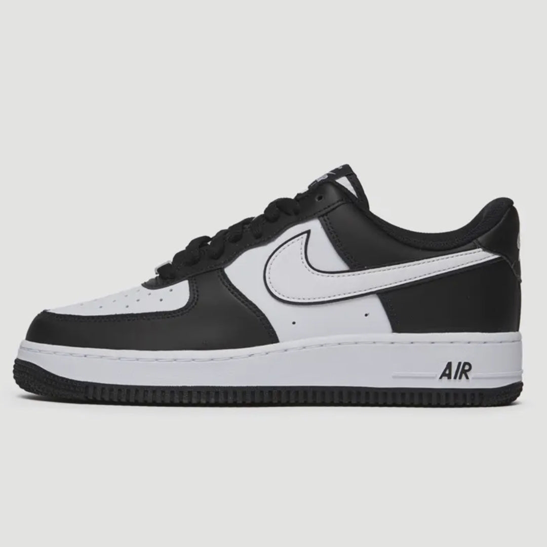 Nike Air Force 1 "Panda"