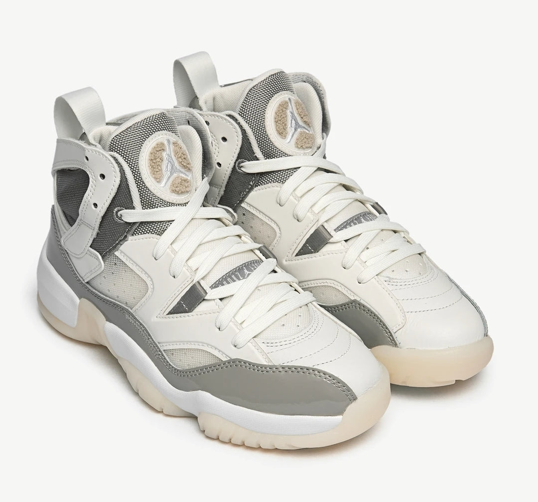 Jordan Women's Jumpman Two Trey