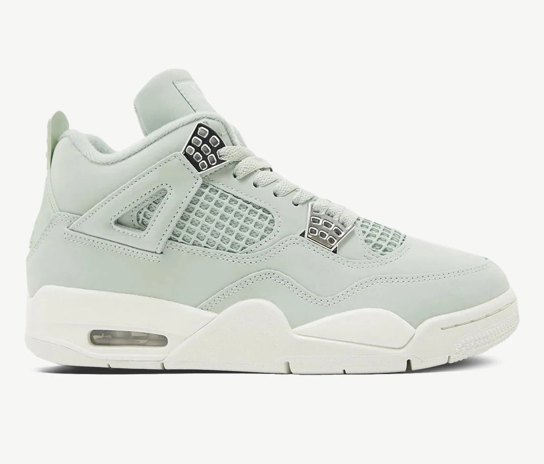 Air Jordan 4 Retro “Seafoam”