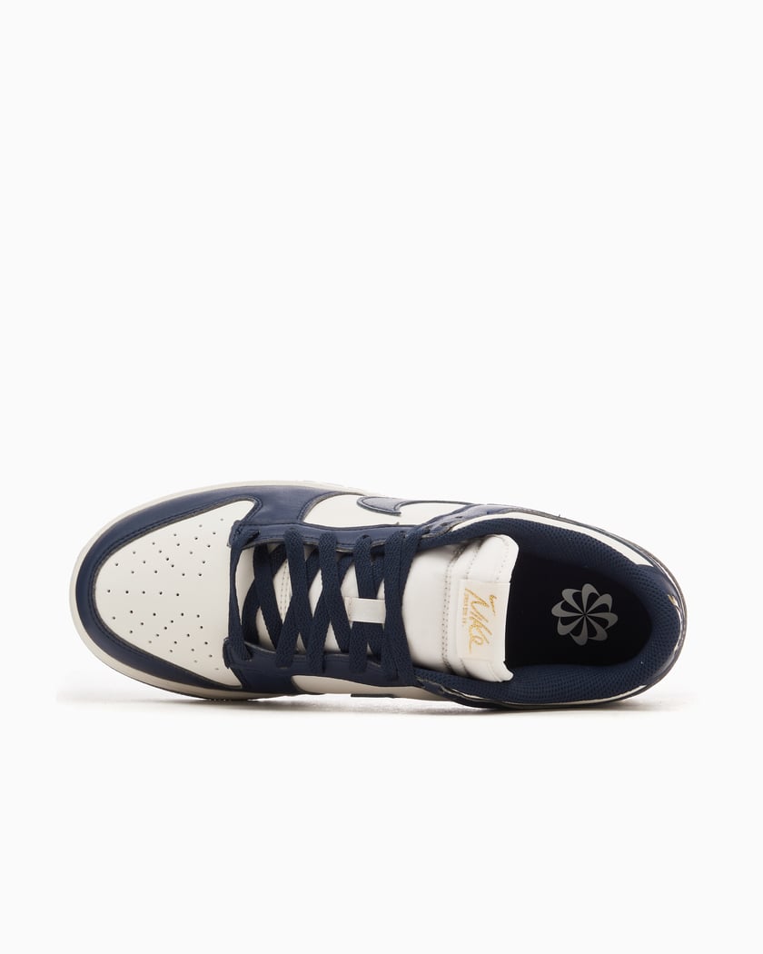 Nike Dunk Low "Next Nature"