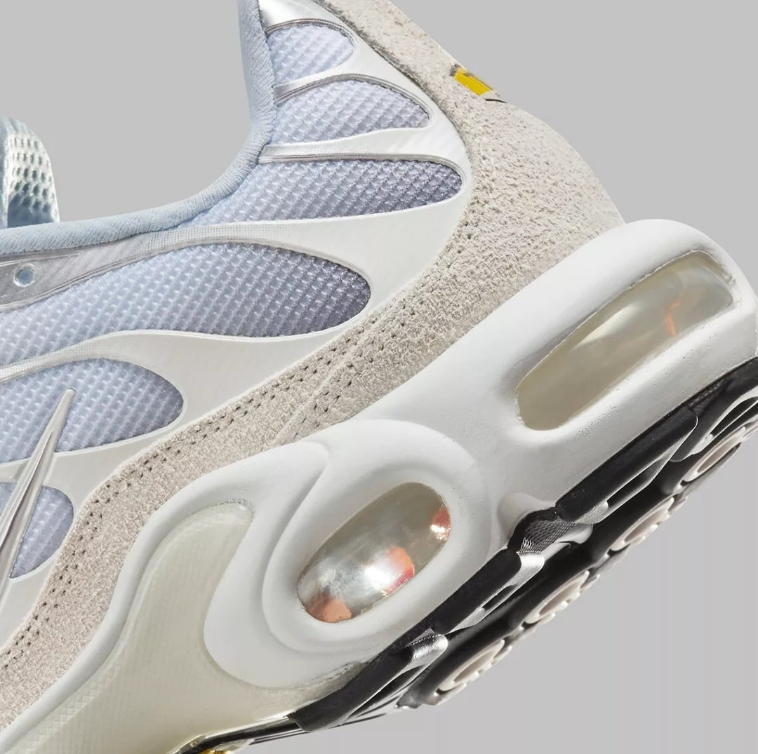Nike Air Max Plus TN "Pure Platinum"