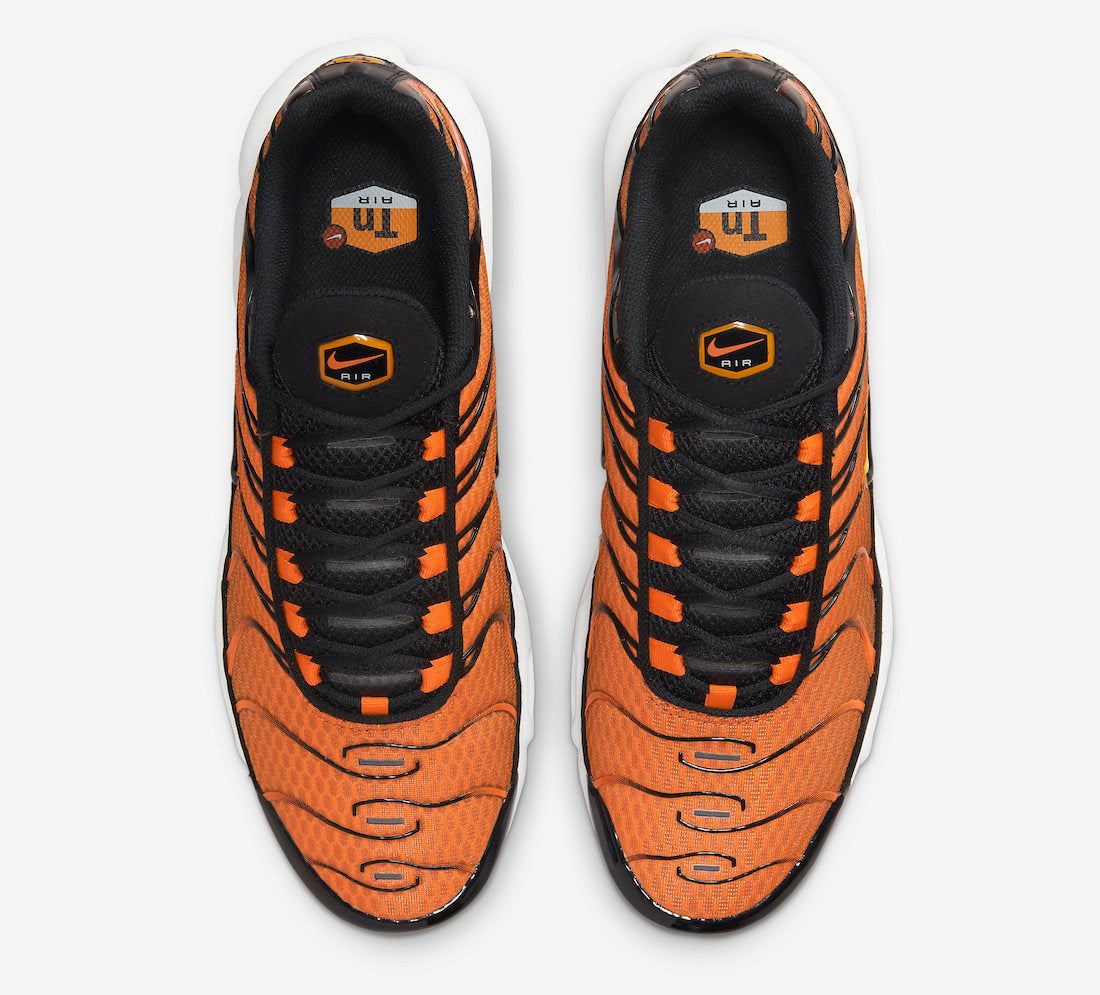 Nike Air Max Plus "Safety Orange"