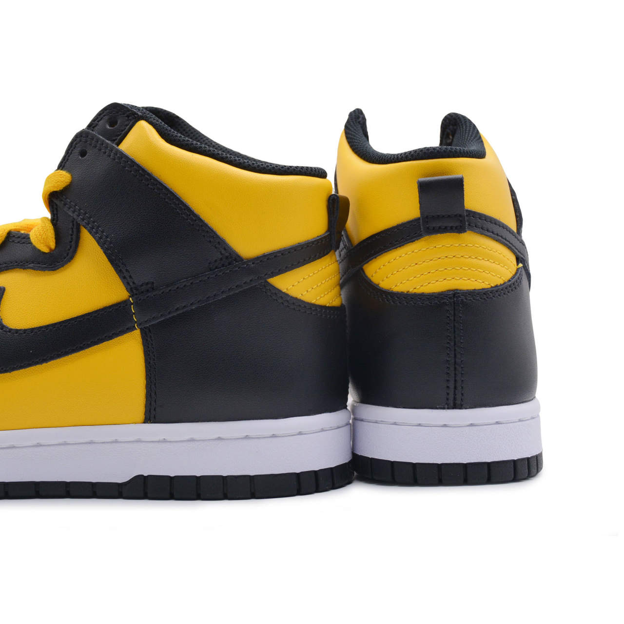 Nike Dunk High “Reverse Goldenrod”
