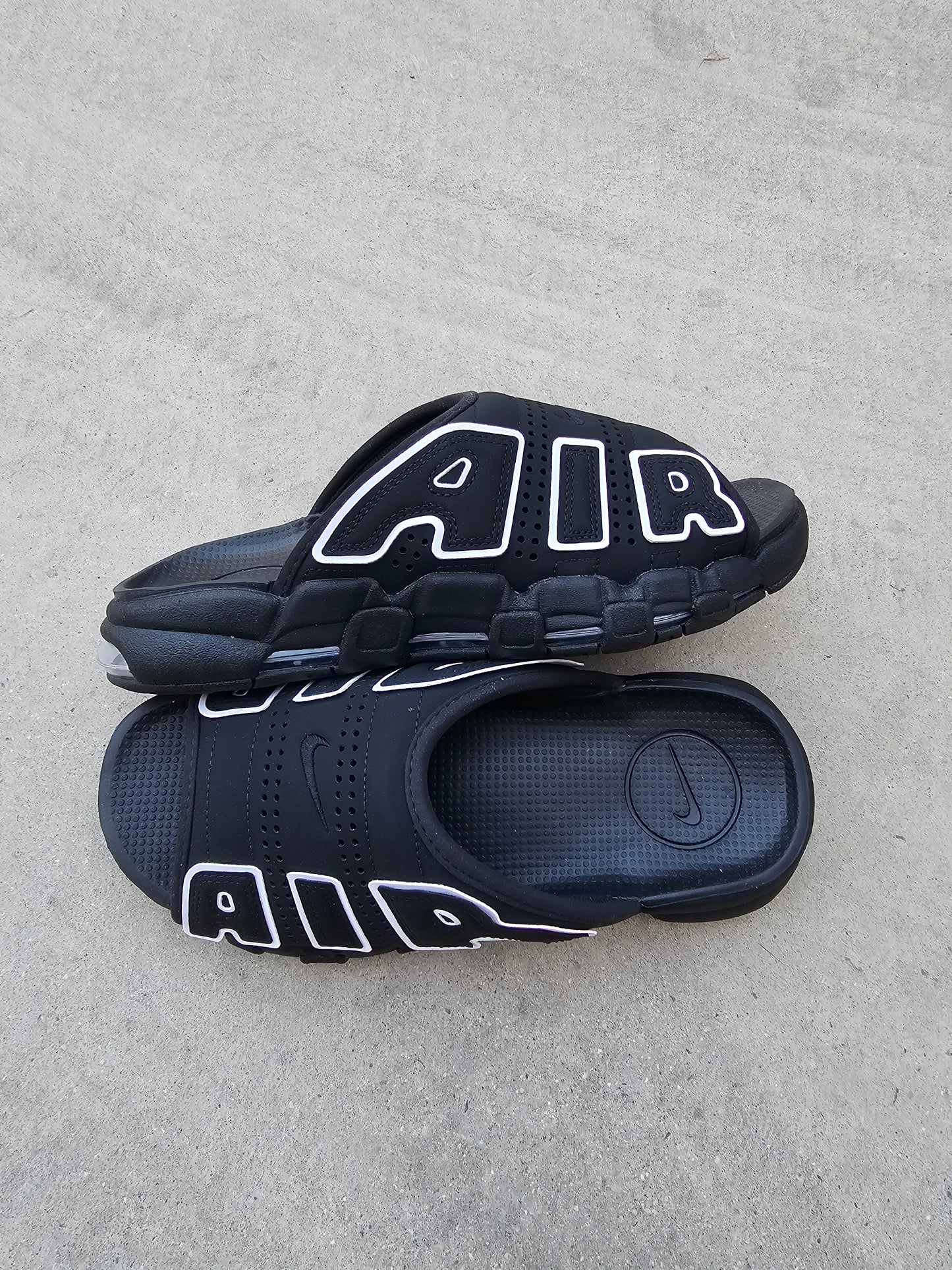 Nike Uptempo Slides