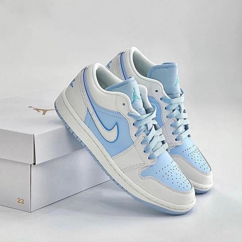 Air Jordan 1 Low SE Reverse 'Ice Blue'