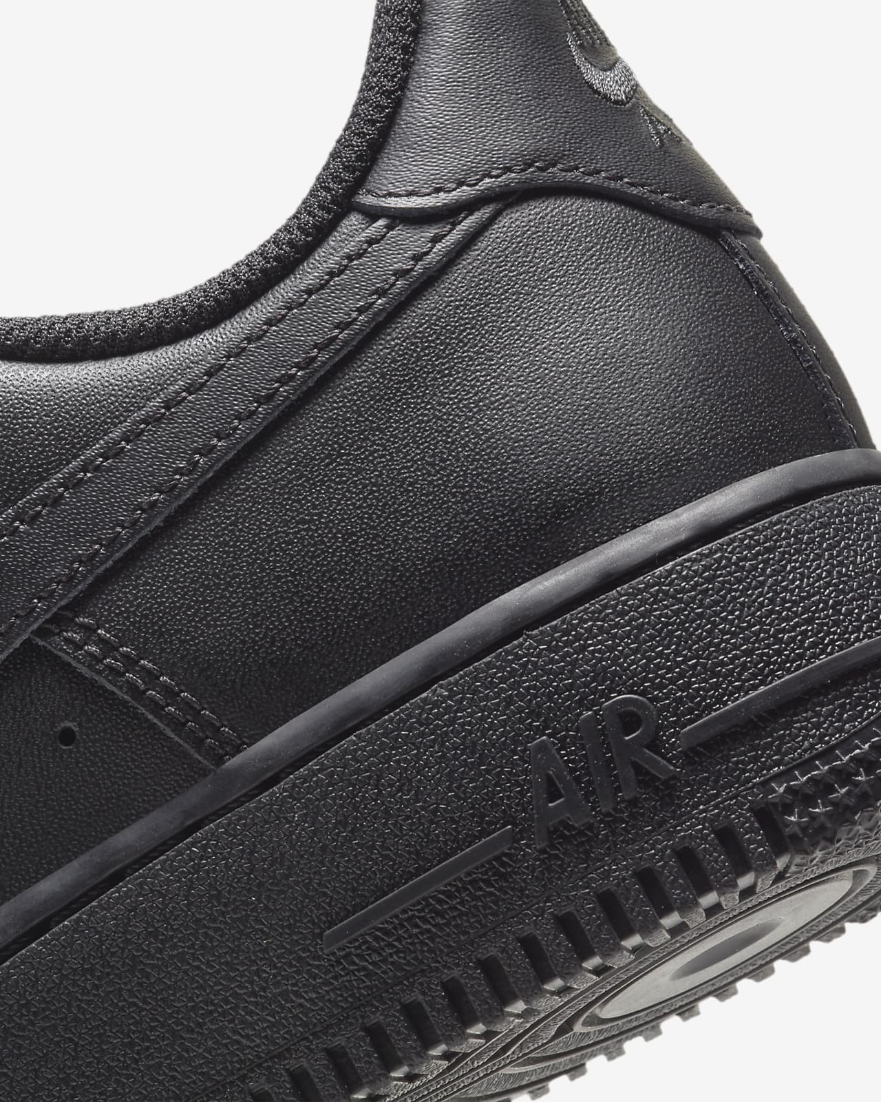 Nike Air Force 1 Black