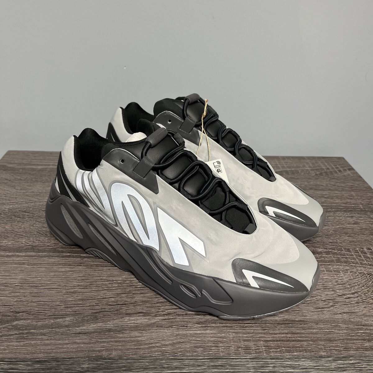 Adidas Yeezy 700 MVN "Metallics"