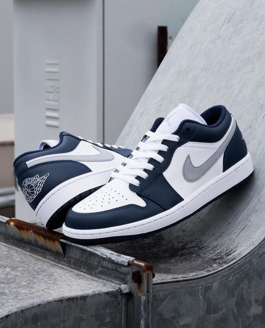 Air Jordan 1 Low "Midnight Navy"