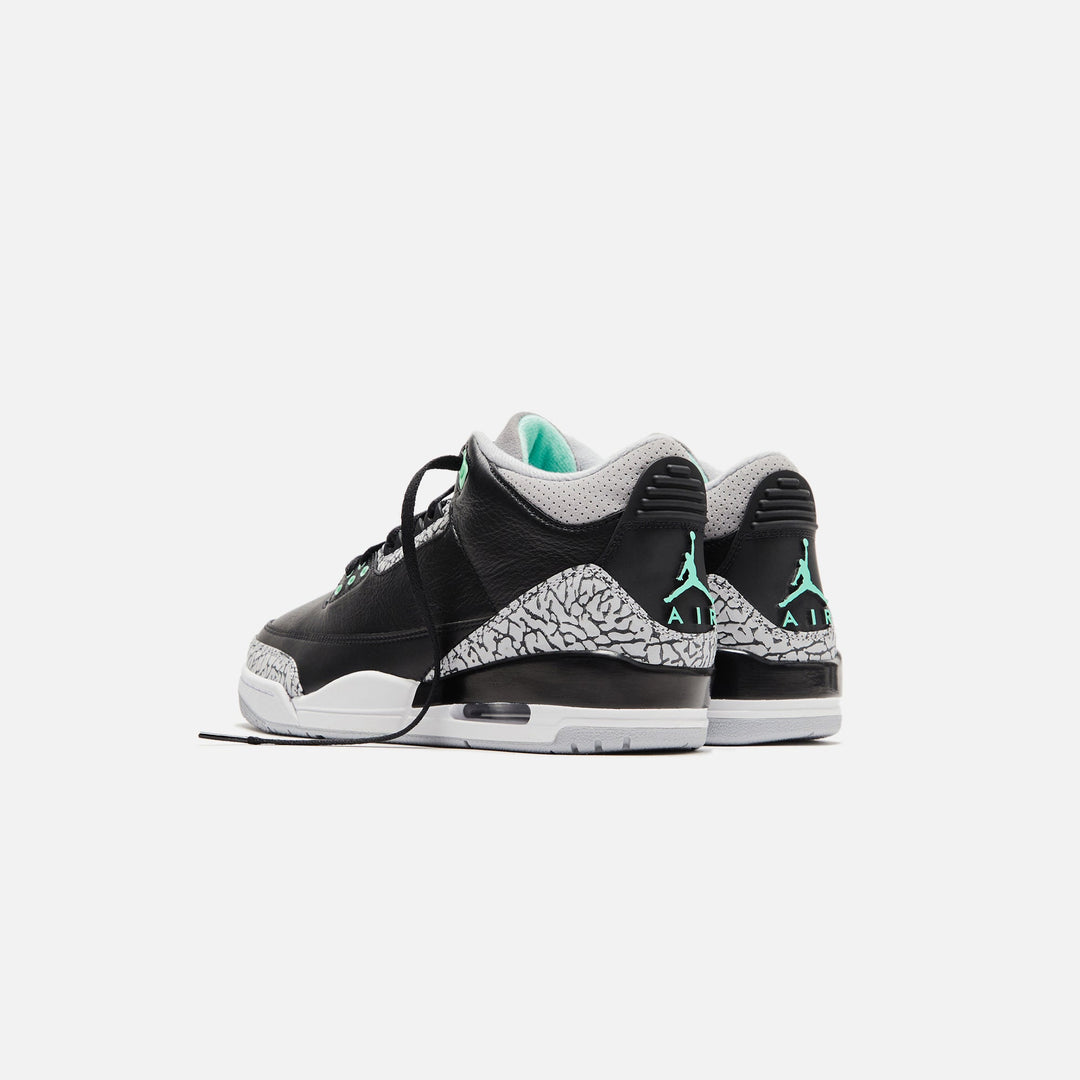 Air Jordan 3 "Green Glow"