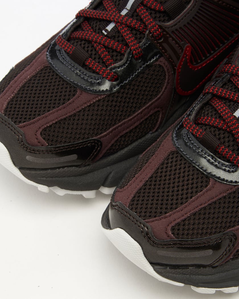 Nike Zoom Vomero 5 "Velvet Brown"