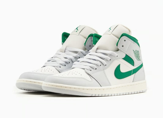 Air Jordan 1 Mid "Pine Green"