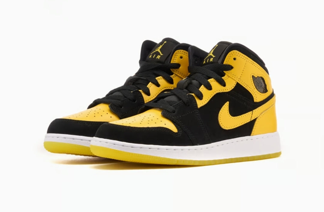 Air Jordan 1 Mid SE "Black Varsity Maize"