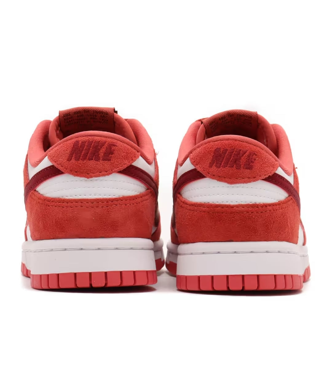 Nike Dunk Low "Valentines Day"