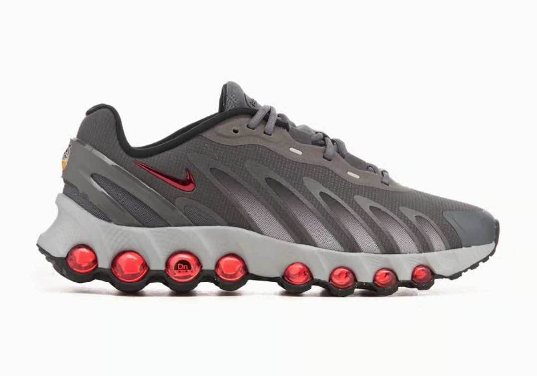 Nike Air Max DN8 "Iron Grey"