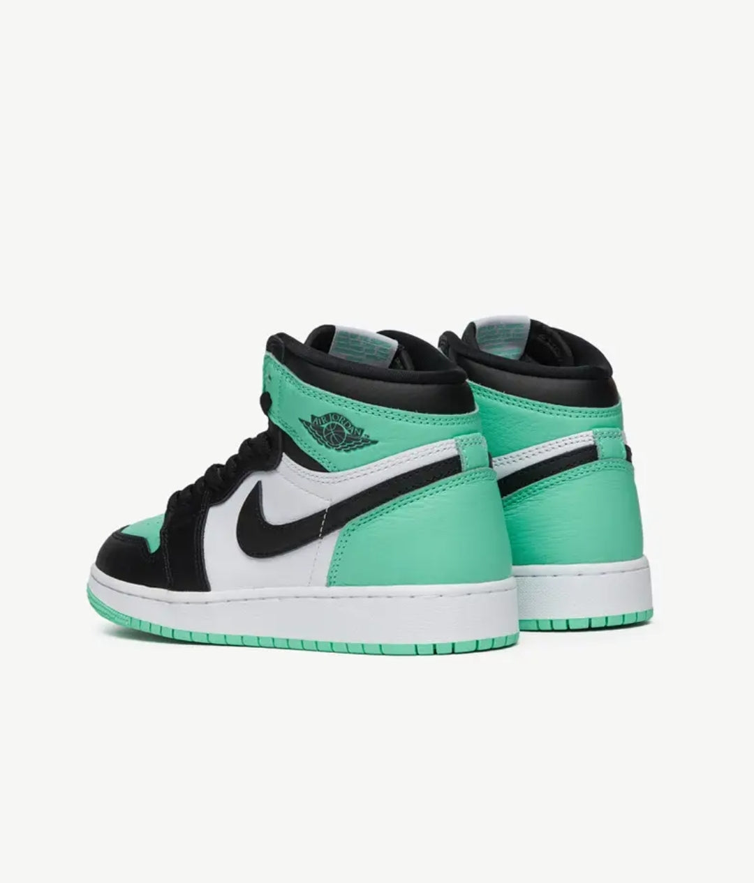 Air Jordan 1 Retro High OG "Green Glow"