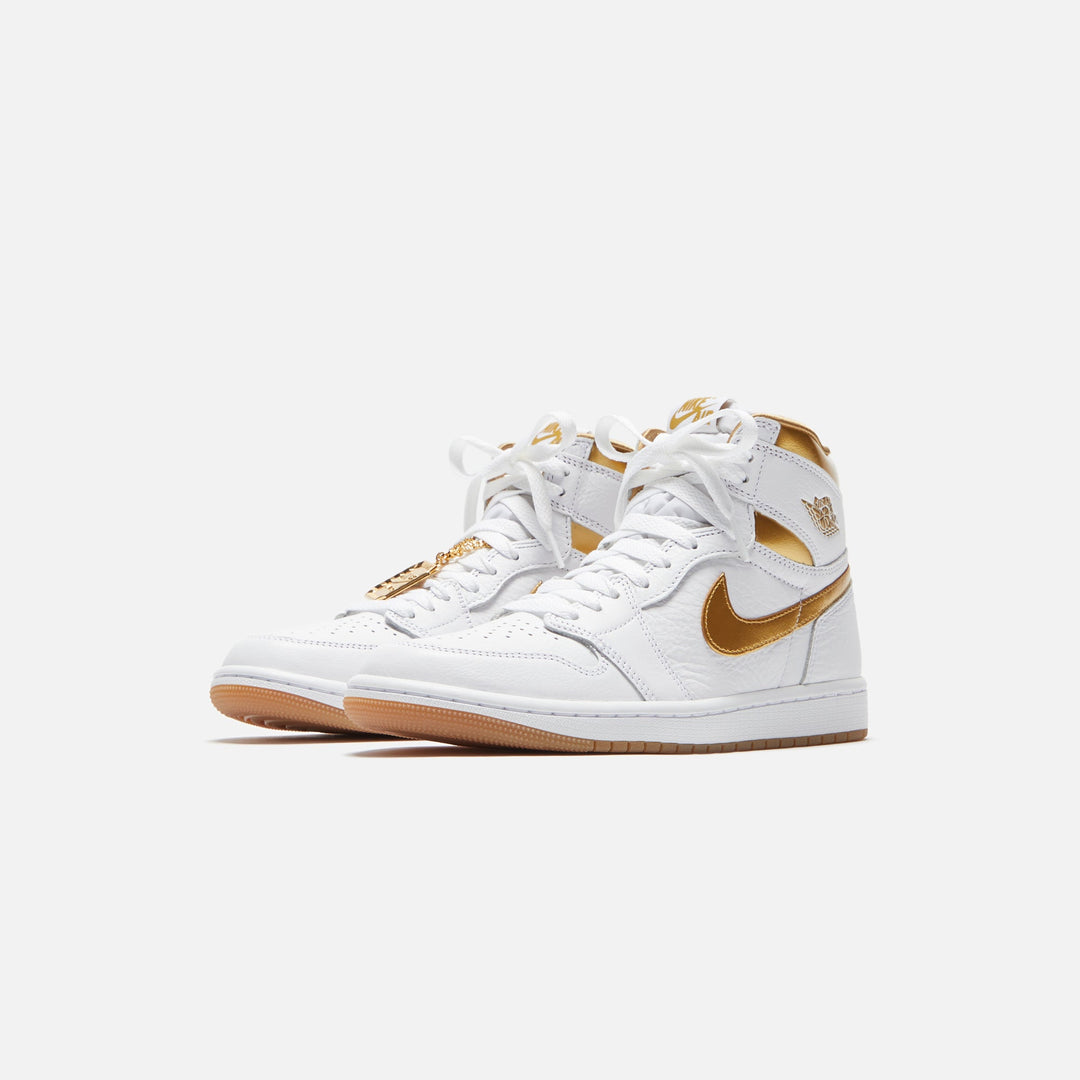 Air Jordan 1 High OG "Metallic Gold"