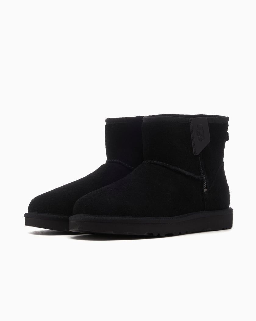 UGG® Women's Classic Mini Bailey Zip