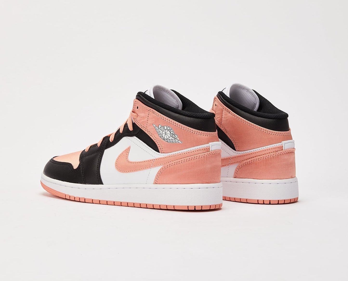 Air Jordan 1 Mid "Madder Root"