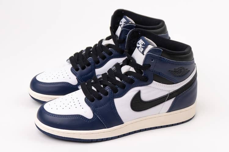 Air Jordan 1 High OG “Midnight Navy”