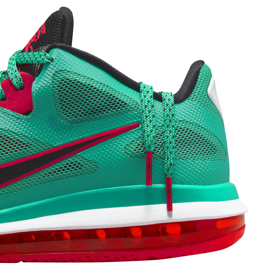 Nike LeBron 9 Low "Reverse Liverpool"