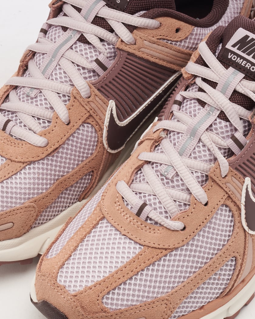 Nike Zoom Vomero 5 "Dusted Clay"