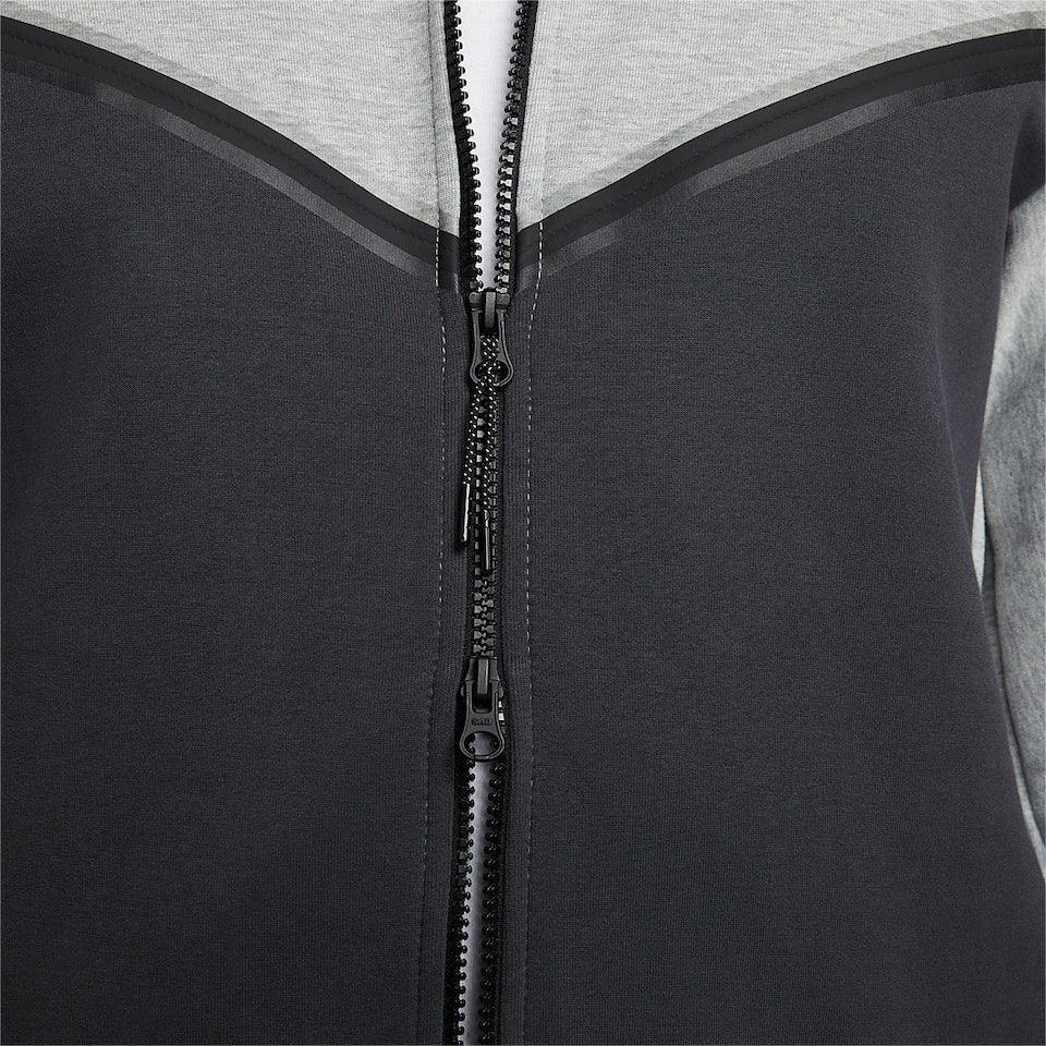 Nike Tech Fleece