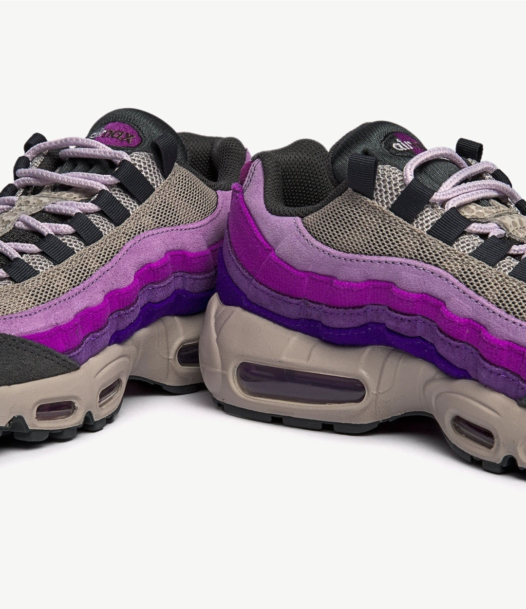 Nike Women's Air Max 95 "Viotech Anthracite"