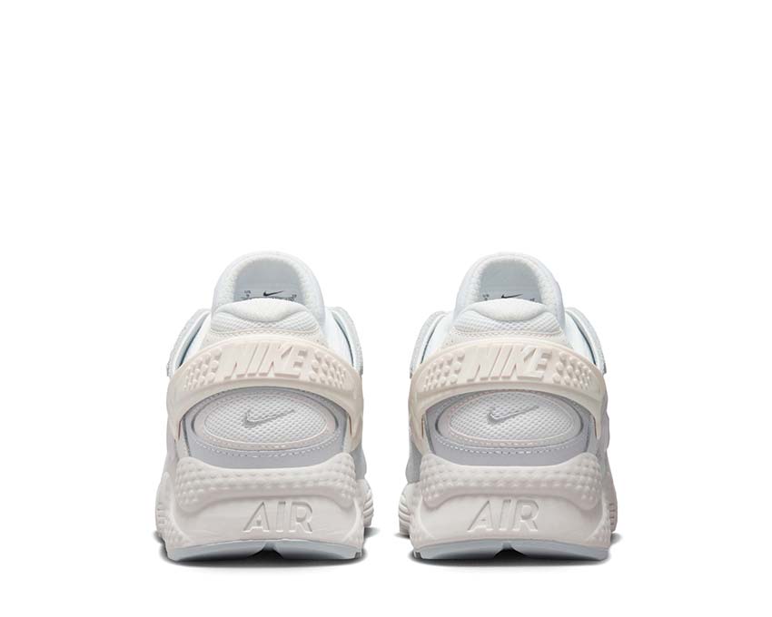 Nike Air Huarache Runner "Pure Platinum"