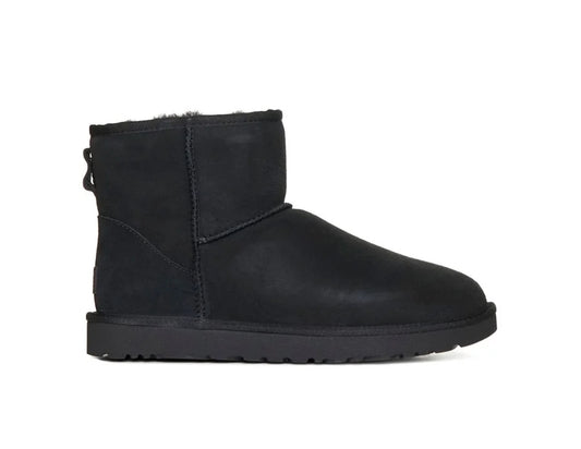 Μποτάκια UGG Classic Mini II