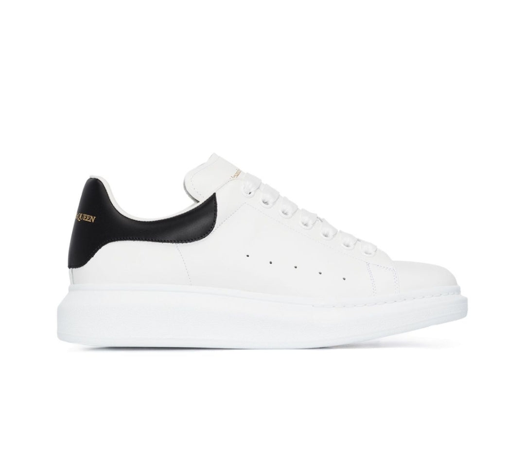 Alexander McQueen White/Black sneakers