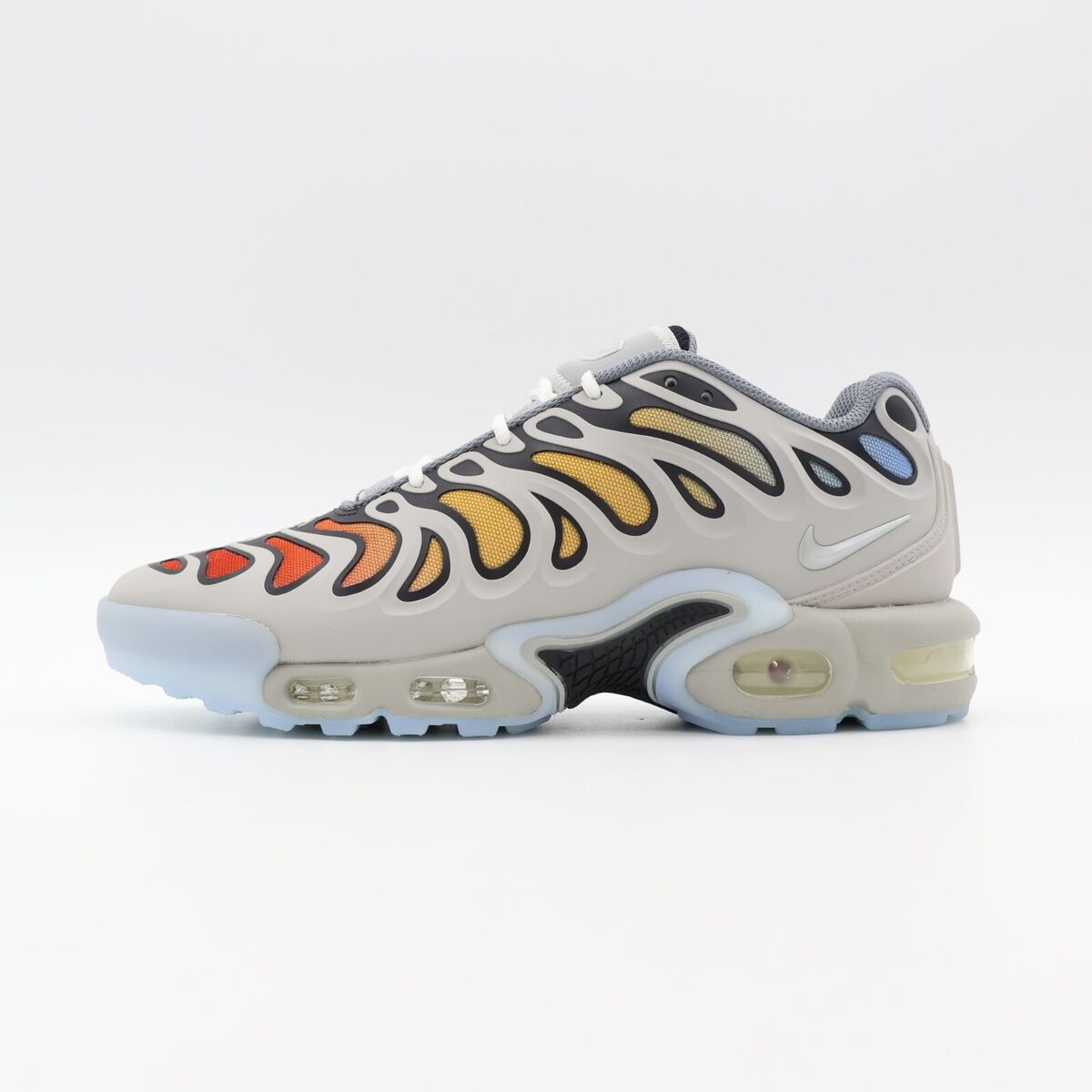 Nike Air Max Plus Drift "Light Smoke Grey"