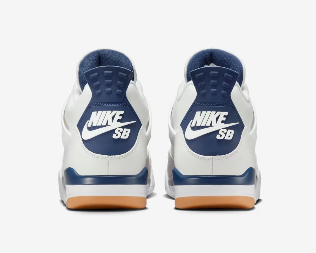 Air Jordan 4 SB "Navy"