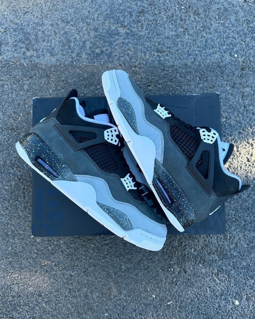 Air Jordan 4 "Fear" 2024