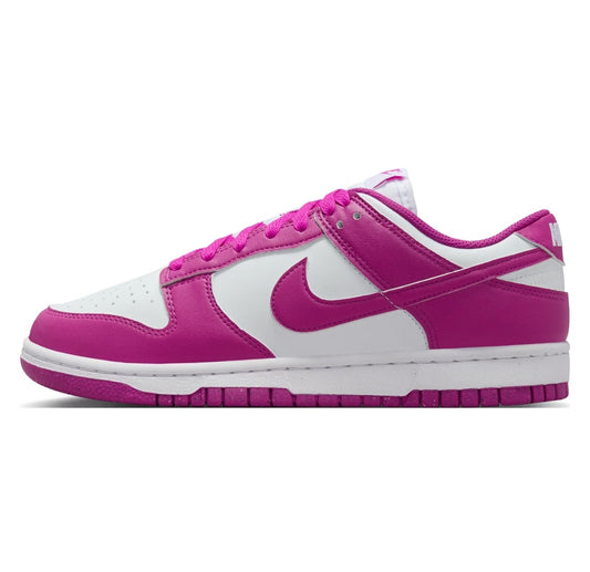 Nike Dunk Low "Hot Fuchsia"