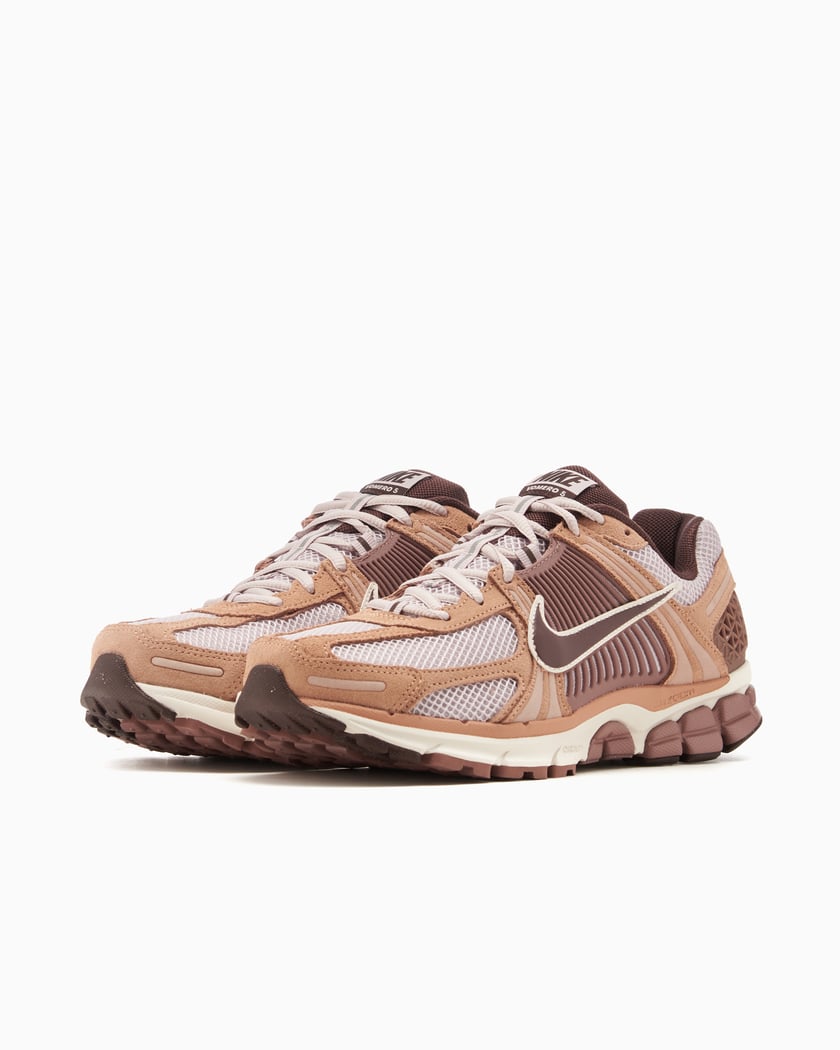 Nike Zoom Vomero 5 "Dusted Clay"