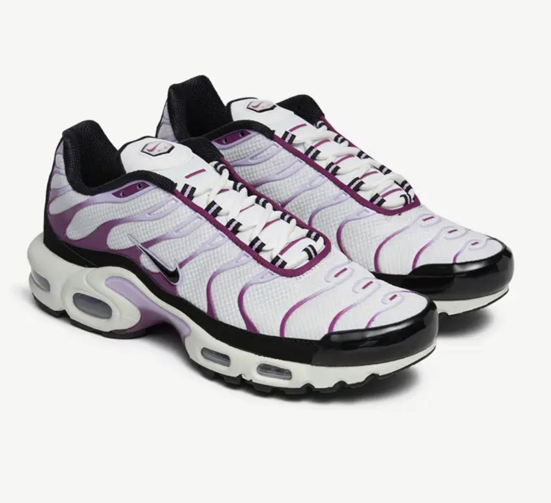 Nike Air Max Plus TN Black/Pink