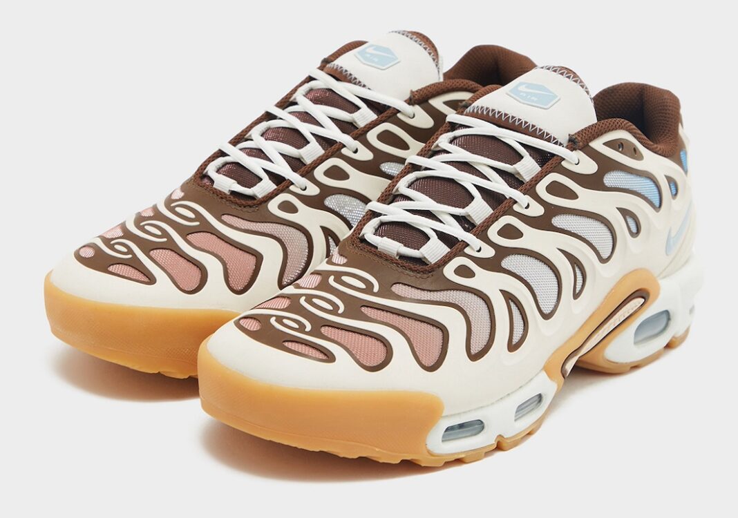 Nike Air Max Plus Drift “Phantom/Cacao Wow”