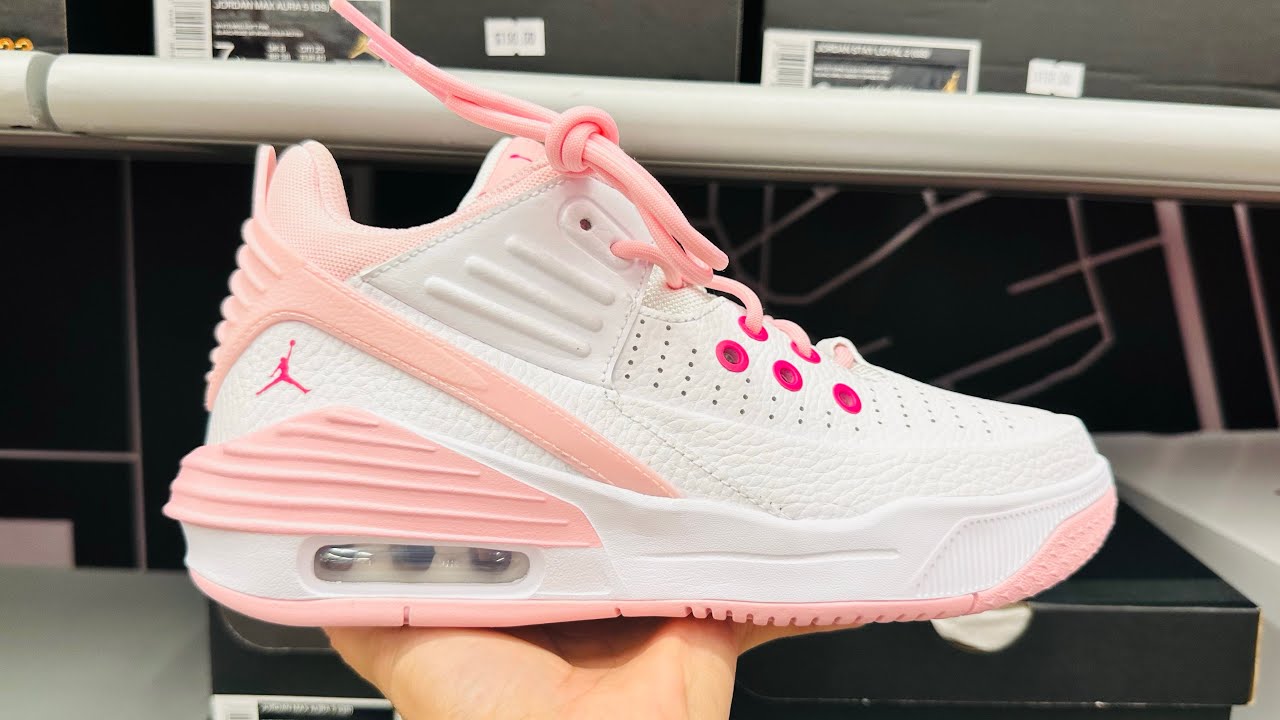 Jordan Max Aura 5 "White Fierce Pink"