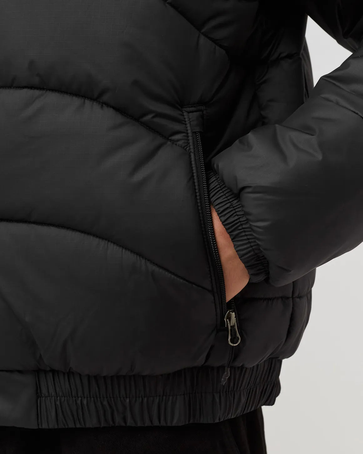 The North Face TNF 2000 SYNTHETIC PUFFER JACKET