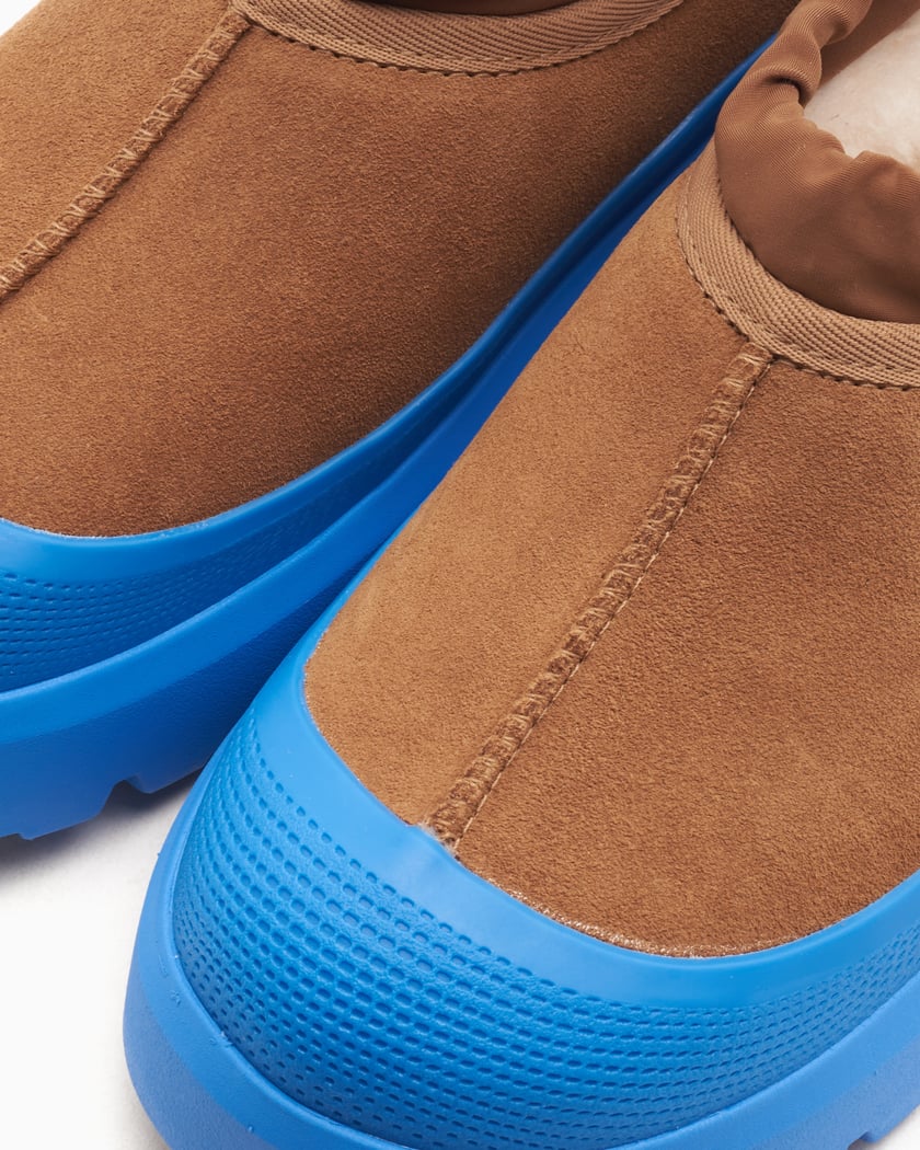 UGG® Tasman Weather Hybrid