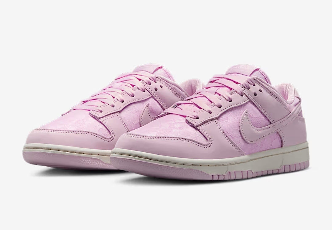 Nike Dunk Low Lace Pack "Regal Pink"